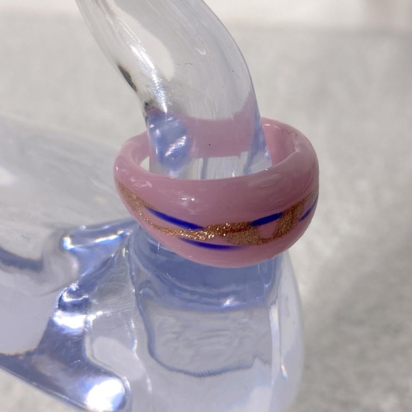 Vintage Art Glass Handmade Pink Gold Blue Band Ring - Picture 5 of 10